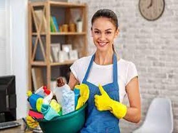 عاملات بالشهر الرياض مدربات