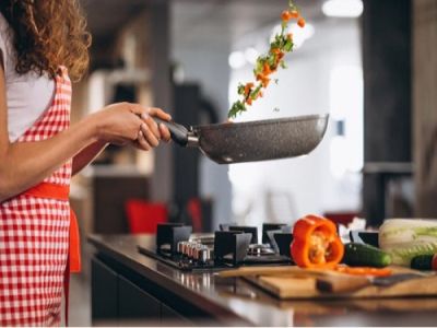 طباخة منزلية بالدمام